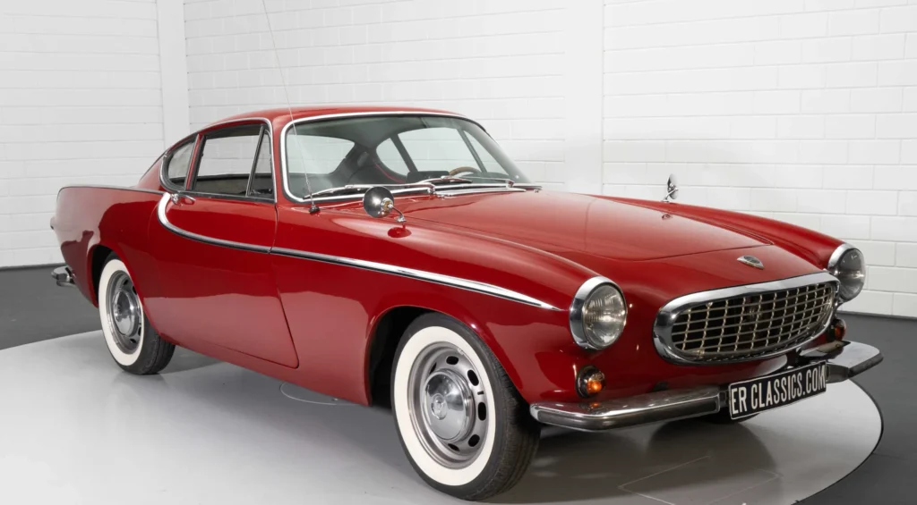 1965-Volvo-P1800-import_classics Grand Stocko